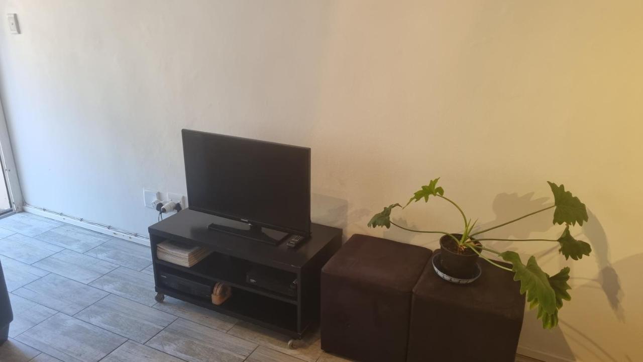1 Cormoran Apartment Durban