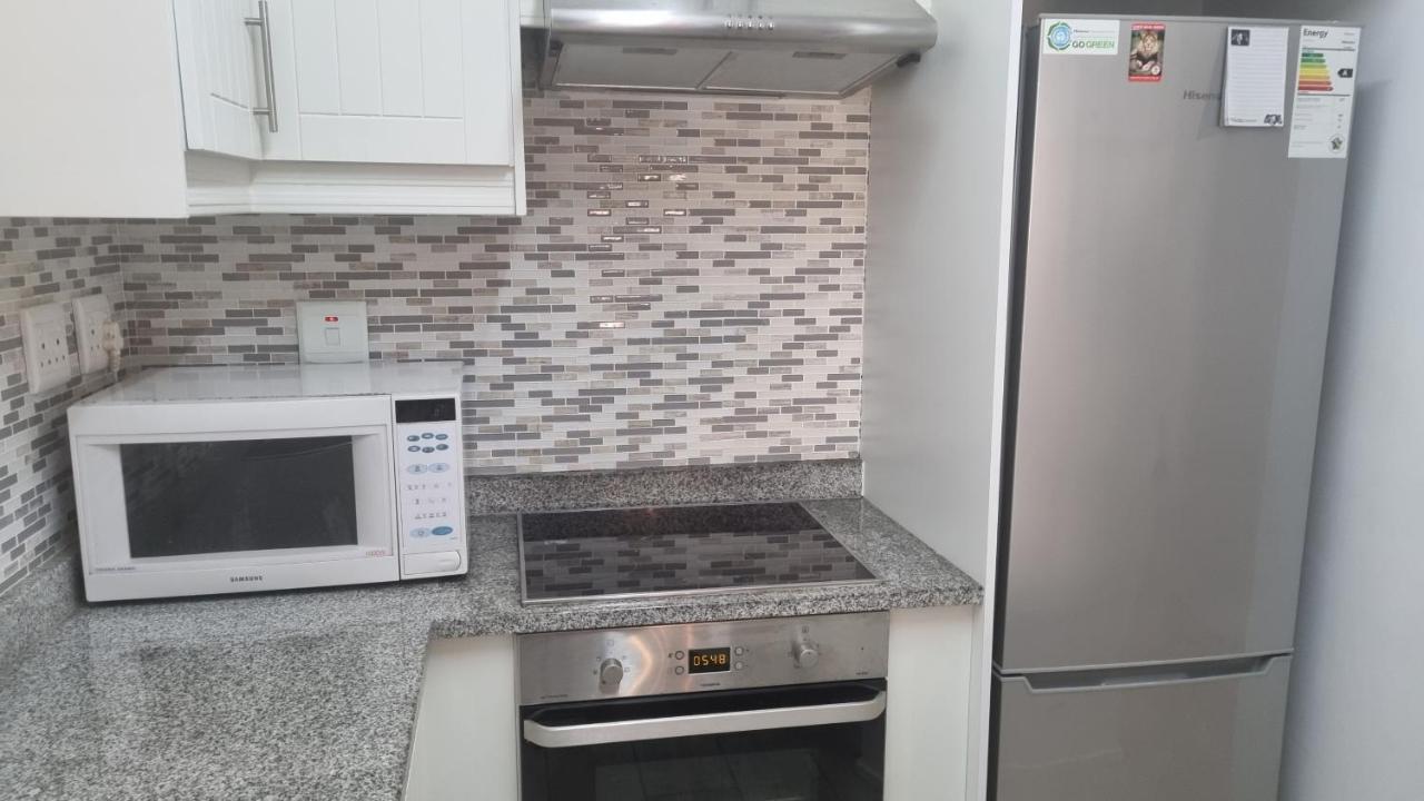 1 Cormoran Apartment *