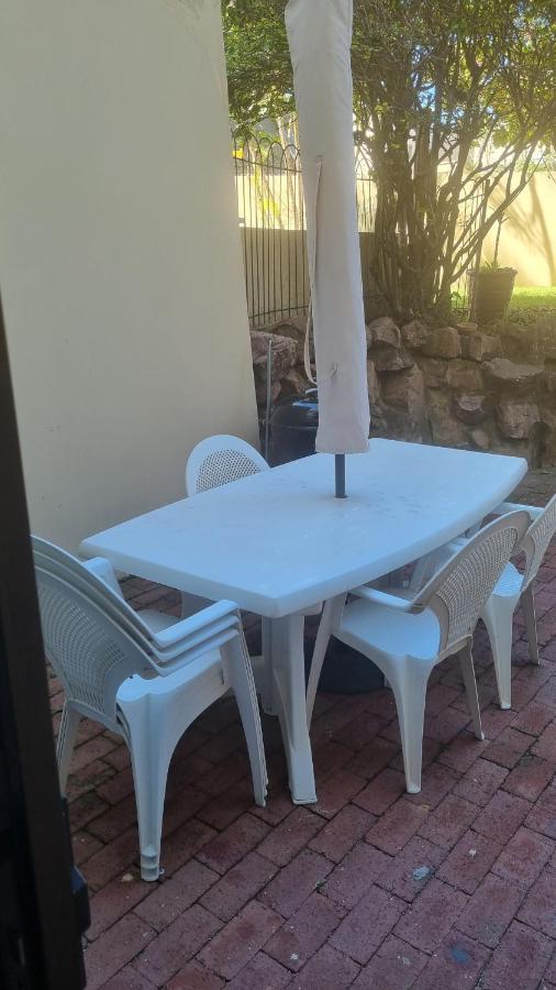 1 Cormoran Apartment *