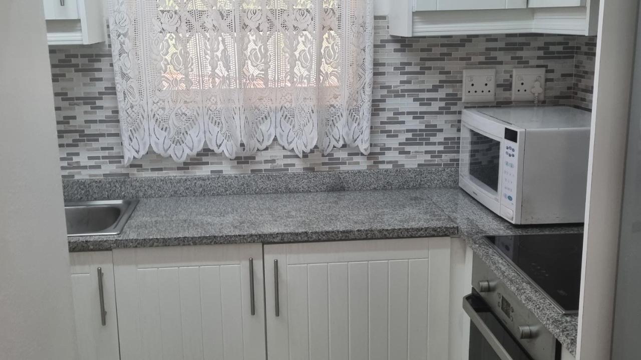 1 Cormoran Apartment